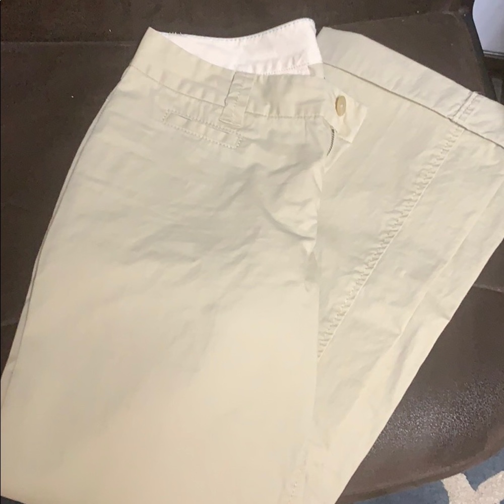 Banana Republic ladies khaki Sz 6L